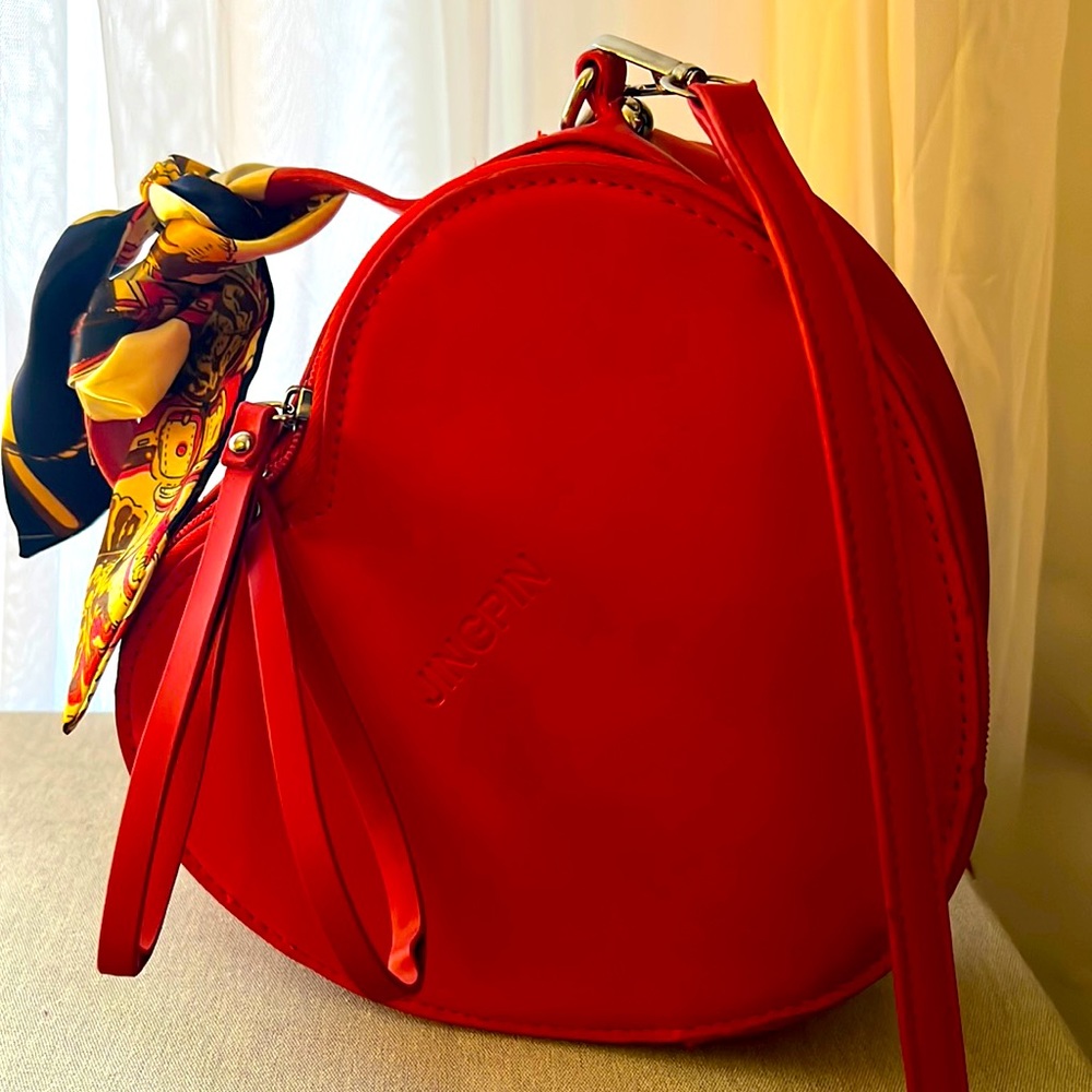 Heart shaped cross body purse